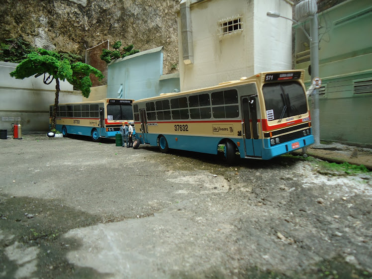 MINIATURA DE ÔNIBUS CIFERAL PADRON ALVORADA