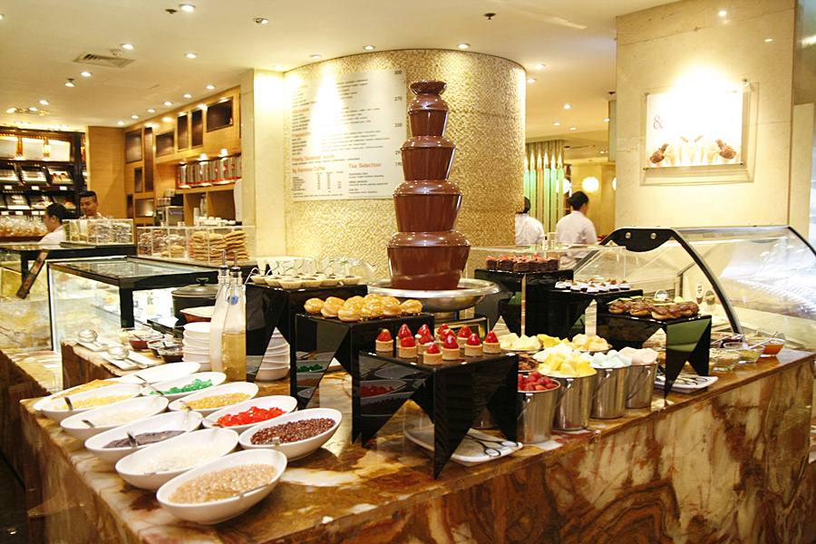 Marriott Café's Ocean's Harvest Buffet The Mommist