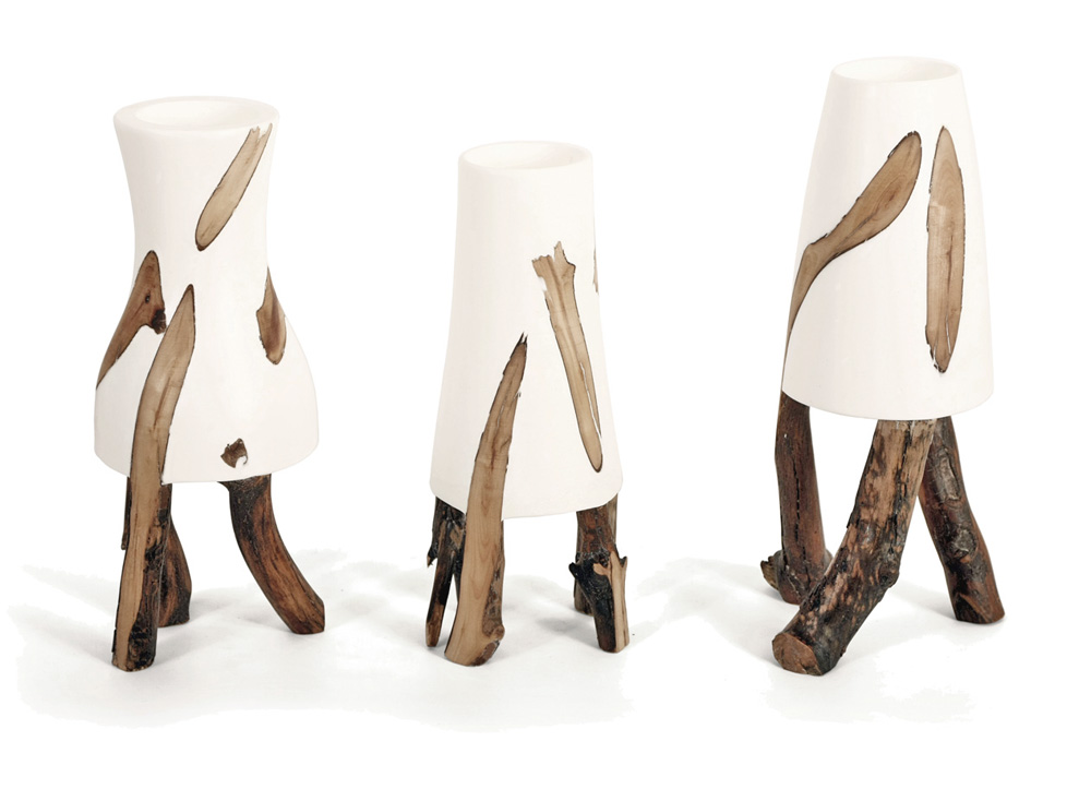 IIIINSPIRED vases on stick legs