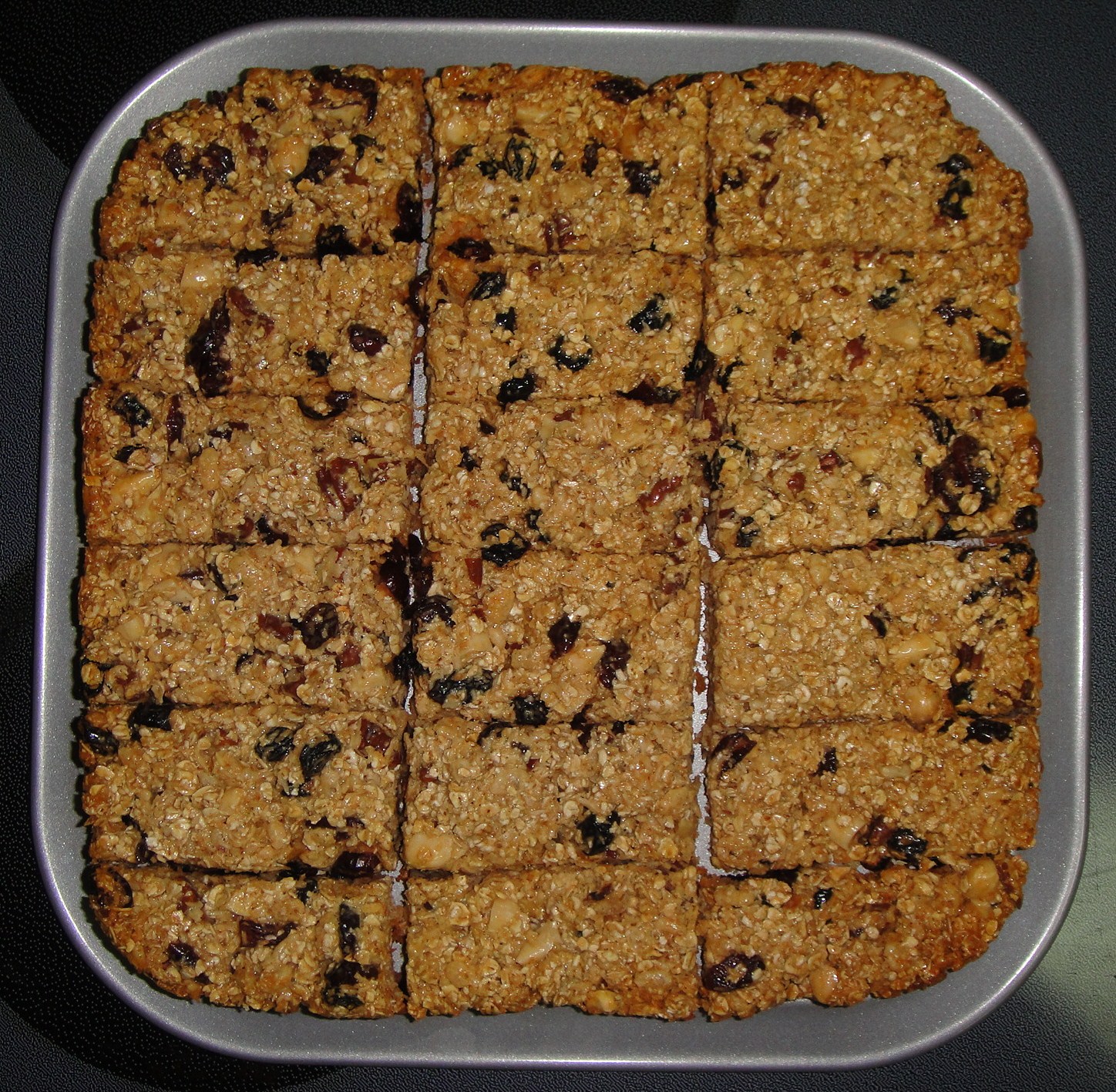 Maryam's Culinary Wonders 304. Muesli Breakfast Bars