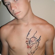 Imagens de Tatuagens no Peito Tatuagens no Peito