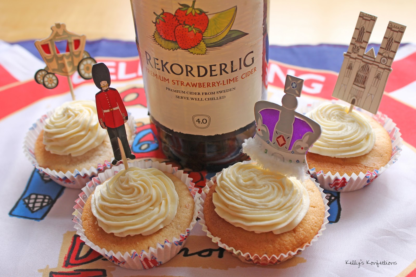 Kelly's Konfections Cupcakes for the Queen's Jubilee!