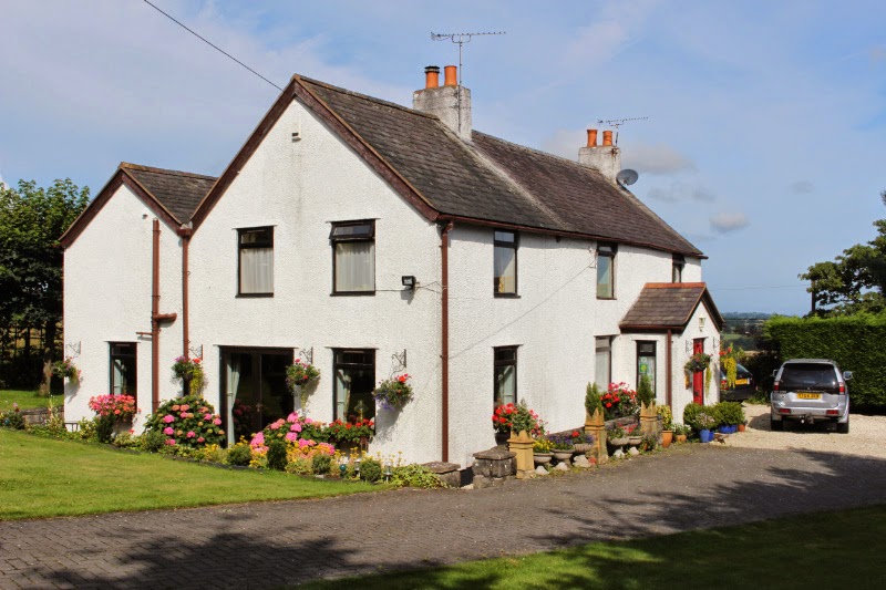 Gingerbenn's Days Out CELYN VILLA B&B, CARMEL, HOLYWELL, FLINTSHIRE