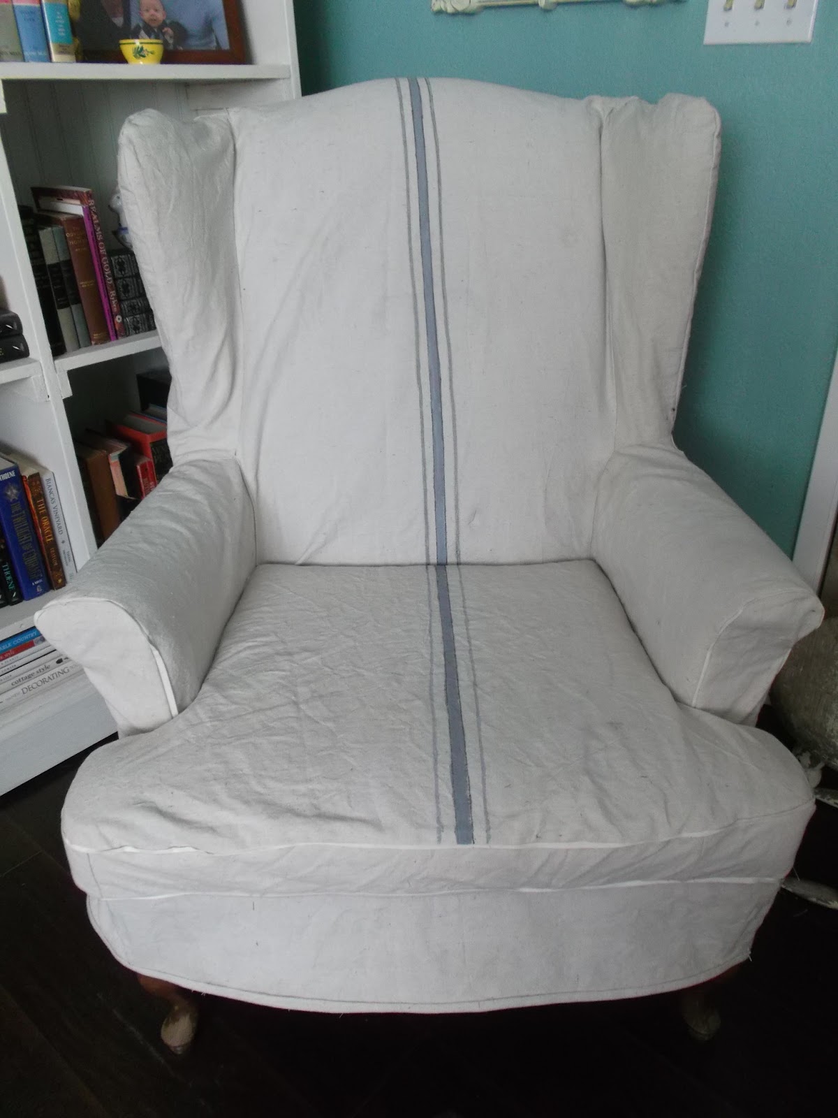 living a cottage life Tutorial Wing Chair Slipcover