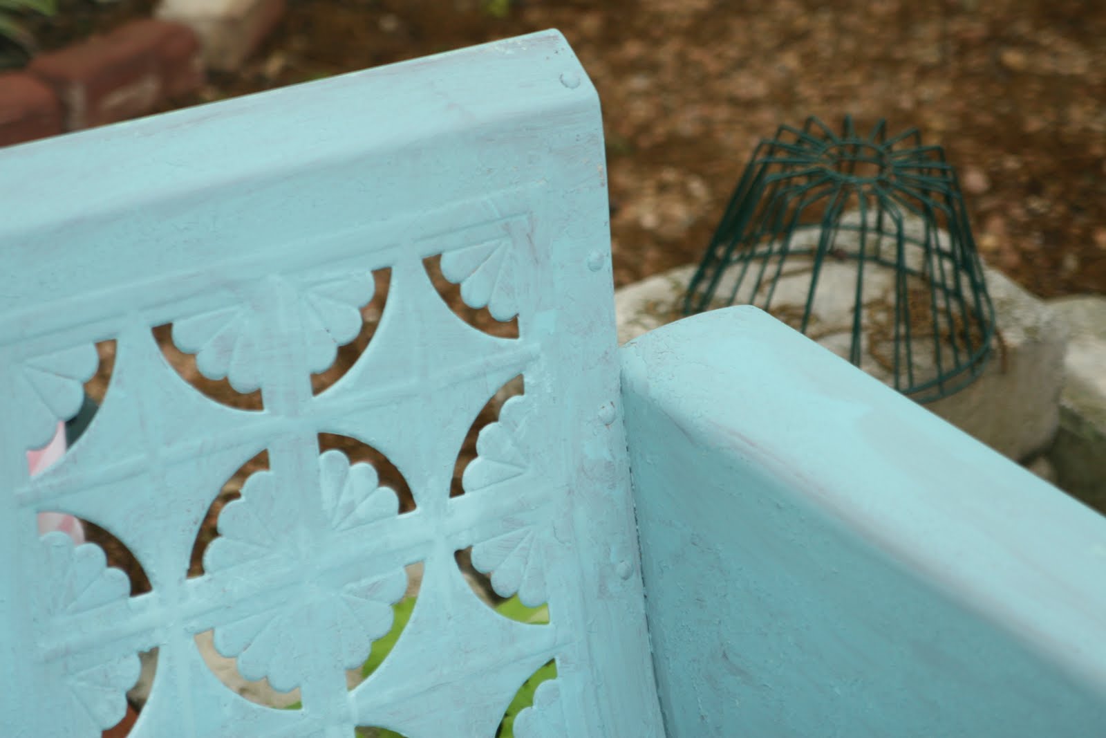 Annie Sloan Chalk Paint Tutorial Series for Outdoor Pieces...Project 5