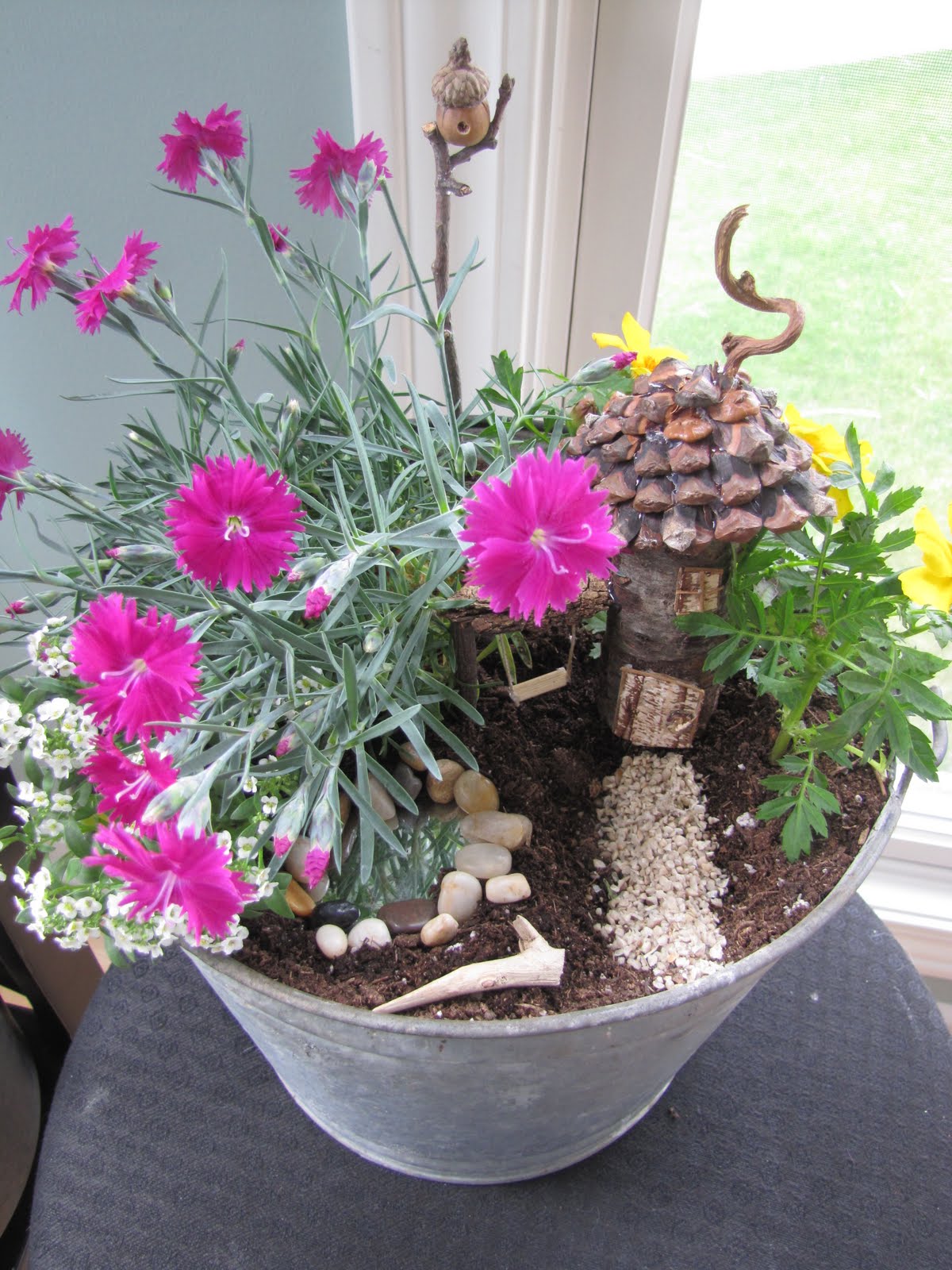 Fancilicious Fairylands Fairy Gardens and Gypsy Carvan Gardens for Sale!