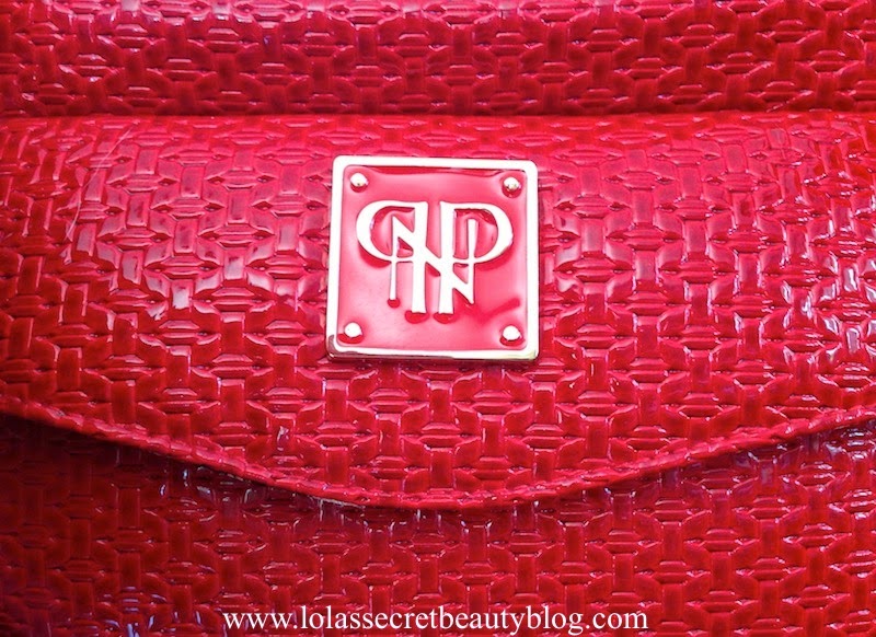 lola's secret beauty blog: PurseN VIP Collection: Weekender Duffle Bag