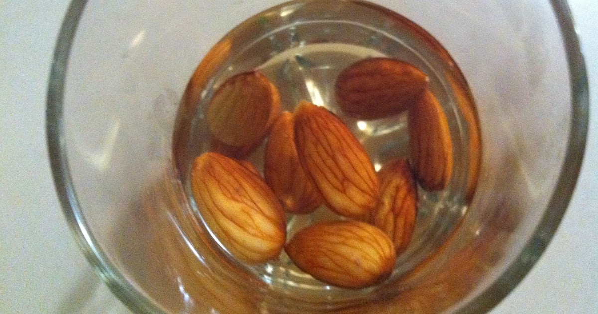 Naturopathic eats Magnesium rich Raw Almond milk