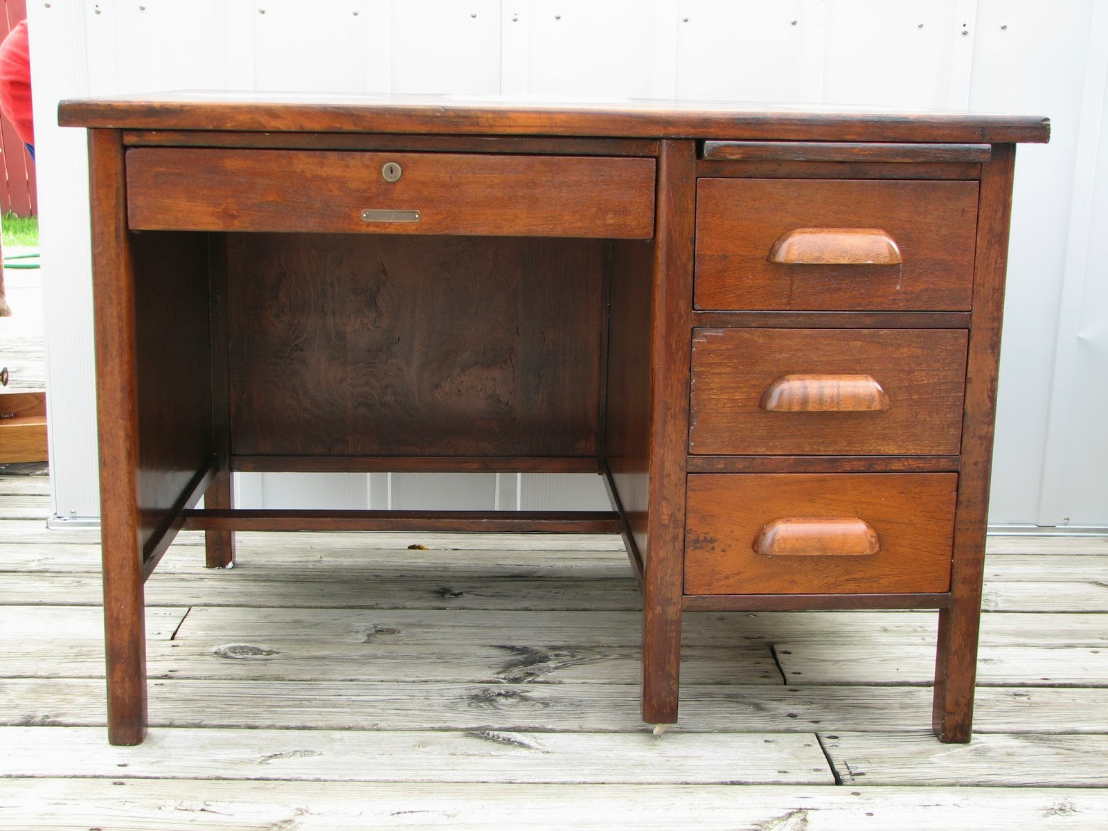 Snug Harbor Bay Identical Vintage Desks