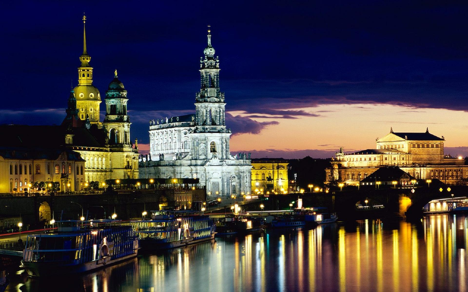 Elbe River at Night Dresden Full HD Desktop Wallpapers 1080p