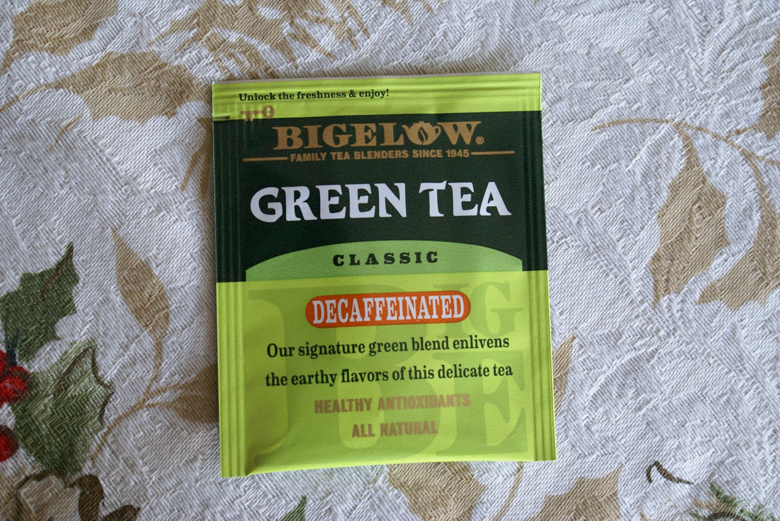 Makeup With Tea Green Tea by Bigelow Review