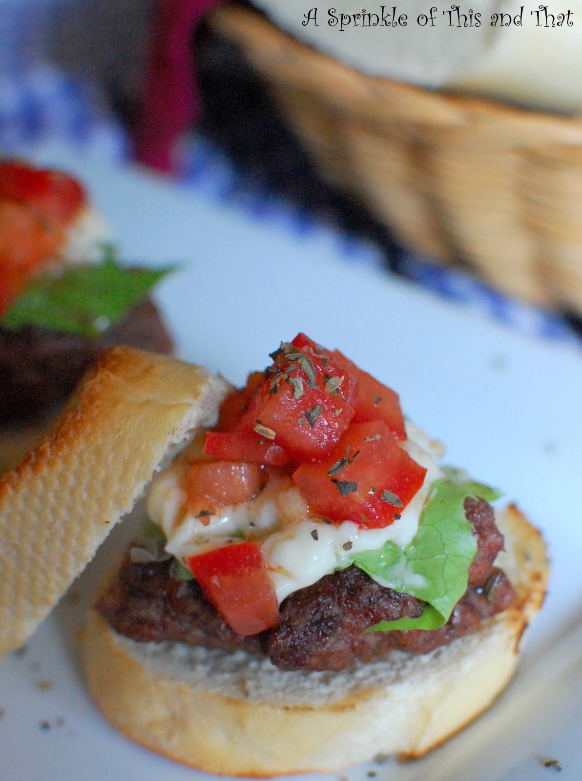 A Sprinkle of This and That: Italian Burger Bites