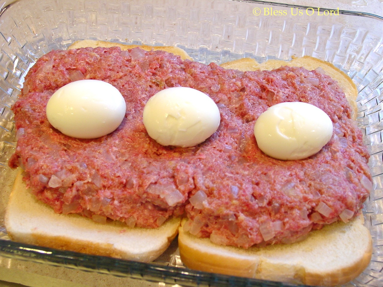 Bless Us O Lord... Nigella's Meatloaf and Noodles Romanoff