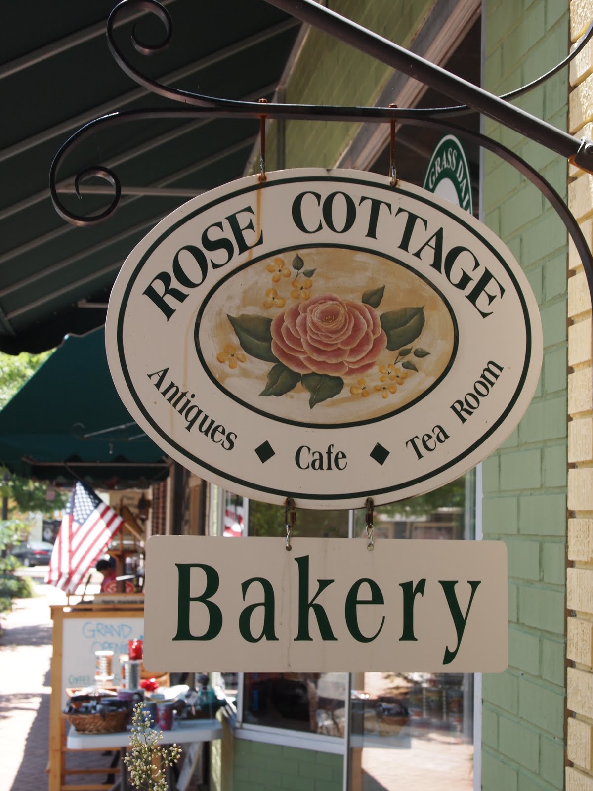 Marie Arden Pink Living Rose Cottage Bakery and Cafe