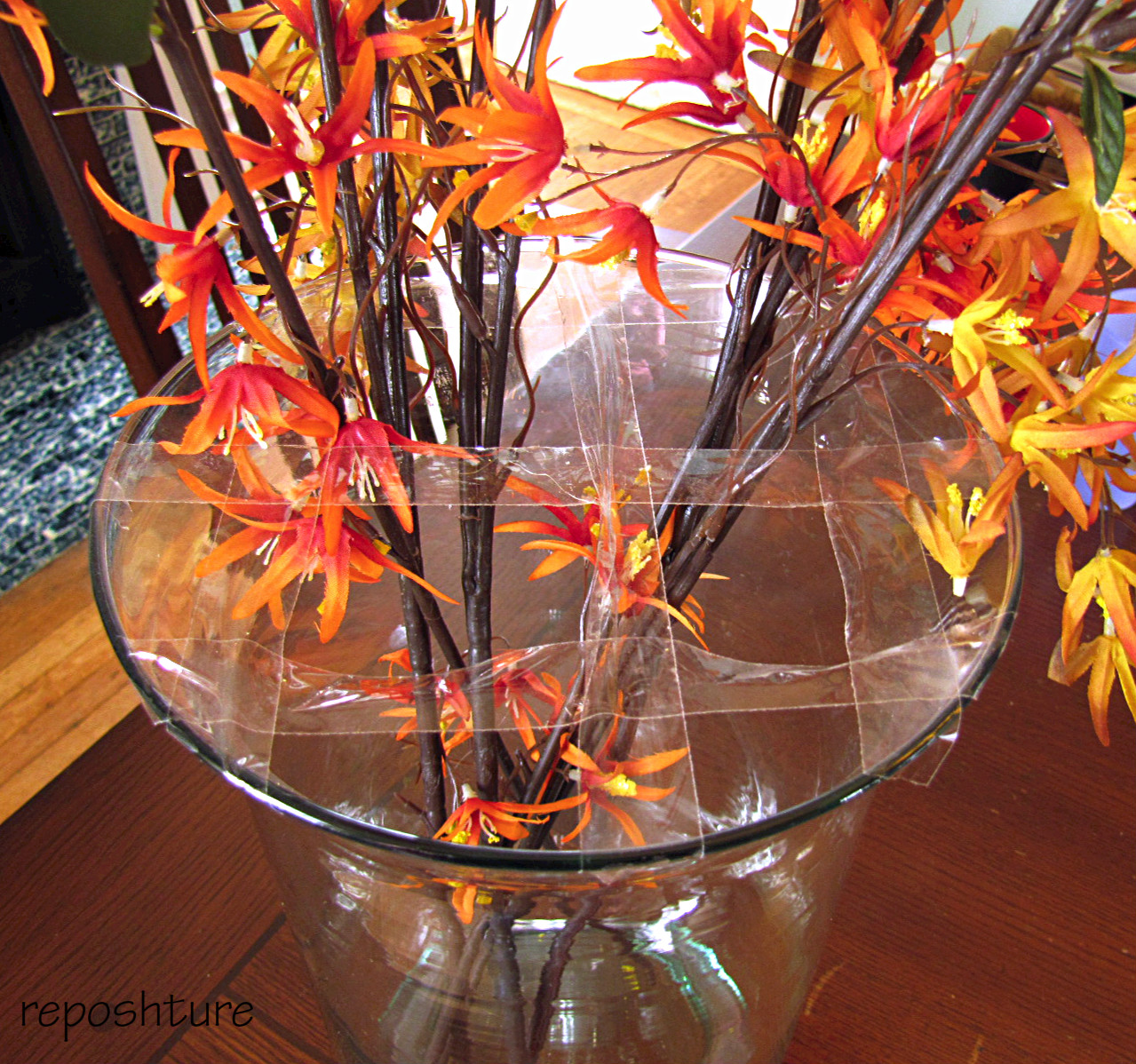 Reposhture Studio Easy Vase Flower Arranging