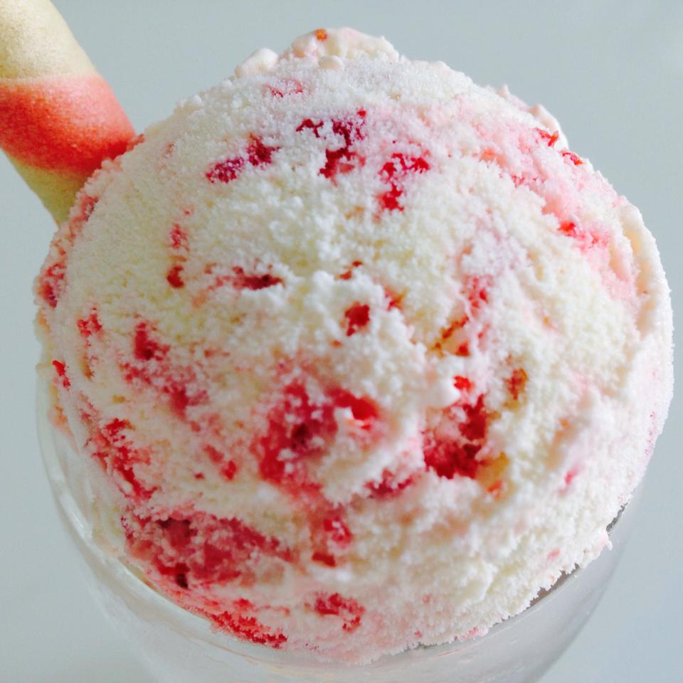 Strawberry swirl vanilla ice cream by Lena Lai