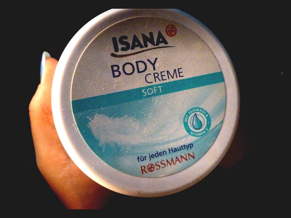 CzarnyKocur pazurki i nie tylko ) Rossmann, Isana Pflege, Soft Body Creme