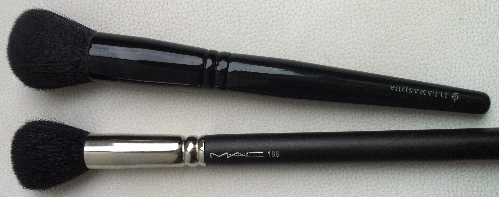 Make Up For Dolls Illamasqua Blusher Brush v MAC 109