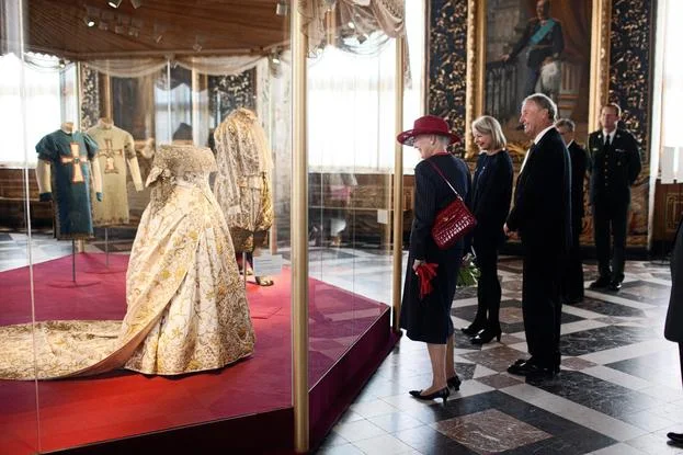 The exhibition tells the fascinating story of Christian Frederik as chosen constitutional king and 25 years later as the last absolute king (Christian VIII) of Denmark.”