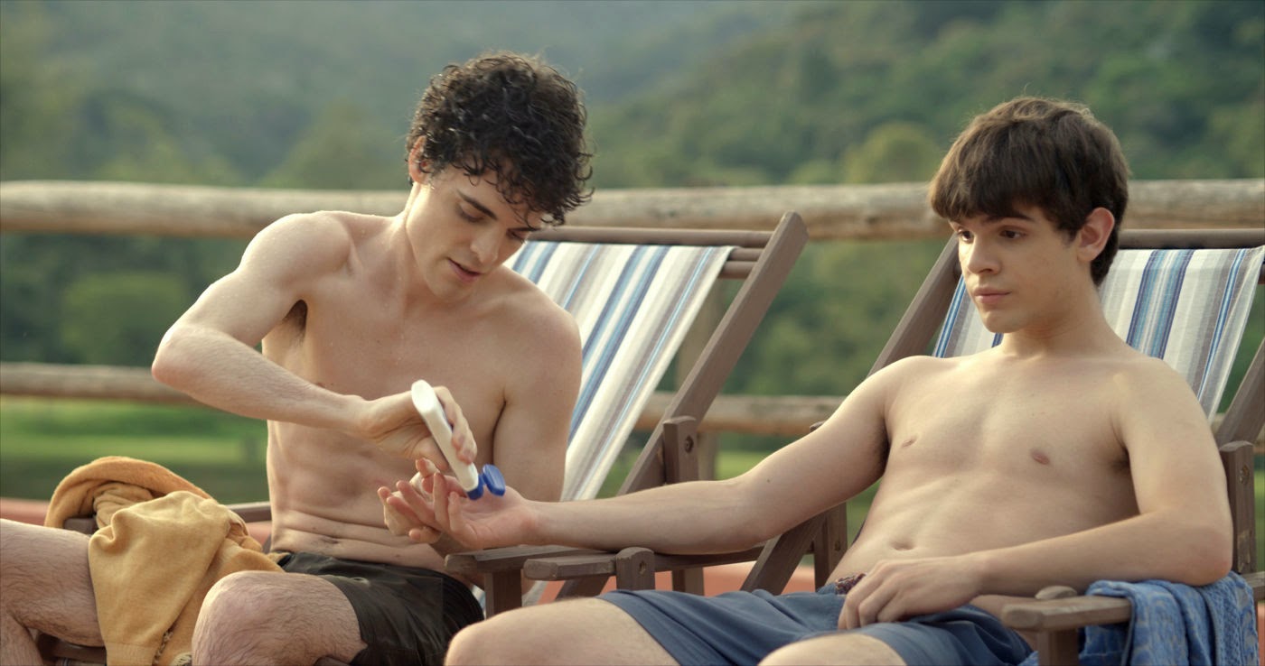 Kulturlu Bi Gay Goz Gormeyince Gonul Katlanir Mi