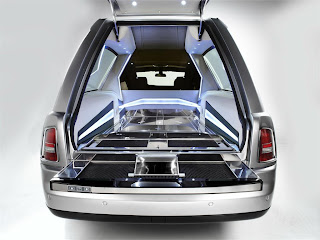 Rolls Royce Phantom fúnebre da Biemme Special Cars