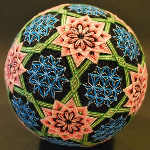 24-Embroidered-Temari-Spheres-Nana-Akua-www-designstack-co