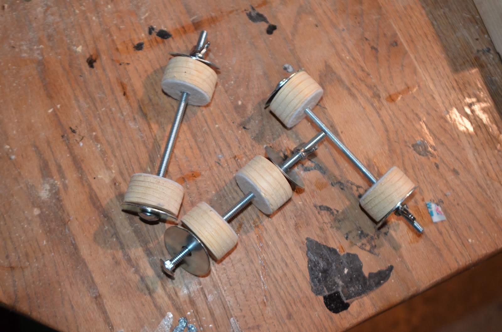 UKEonomics Ukulele repair tools diy spool clamps