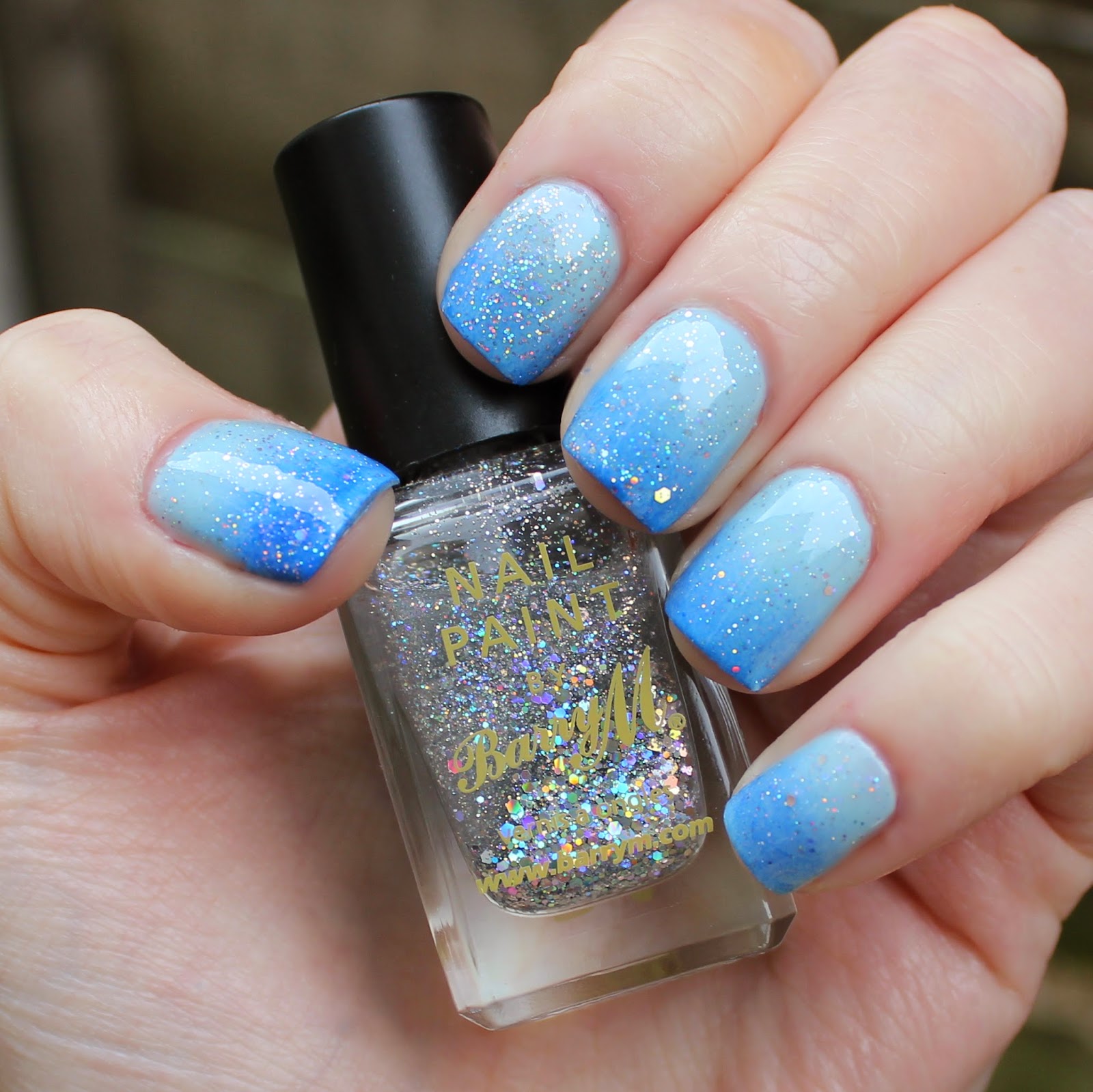 Dahlia Nails: A Dream Is A Wish Your Heart Makes