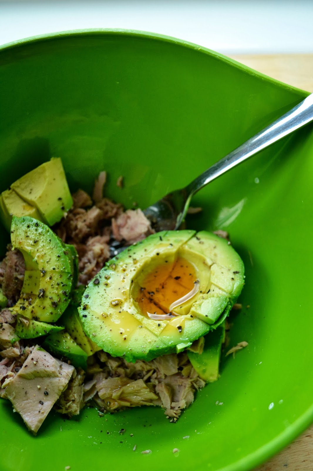 Tuna & avocado lunch