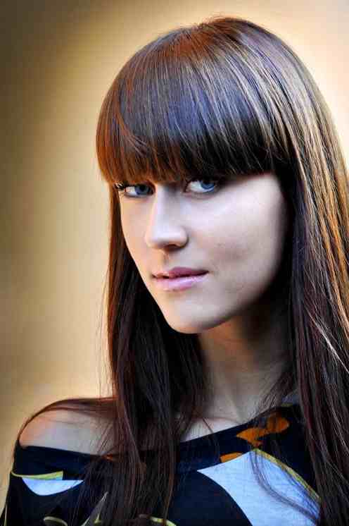 Sideswept bangs Ghana Rising: Trends: Ghanaian Fashionistas et al do Blunt Bangs….2012