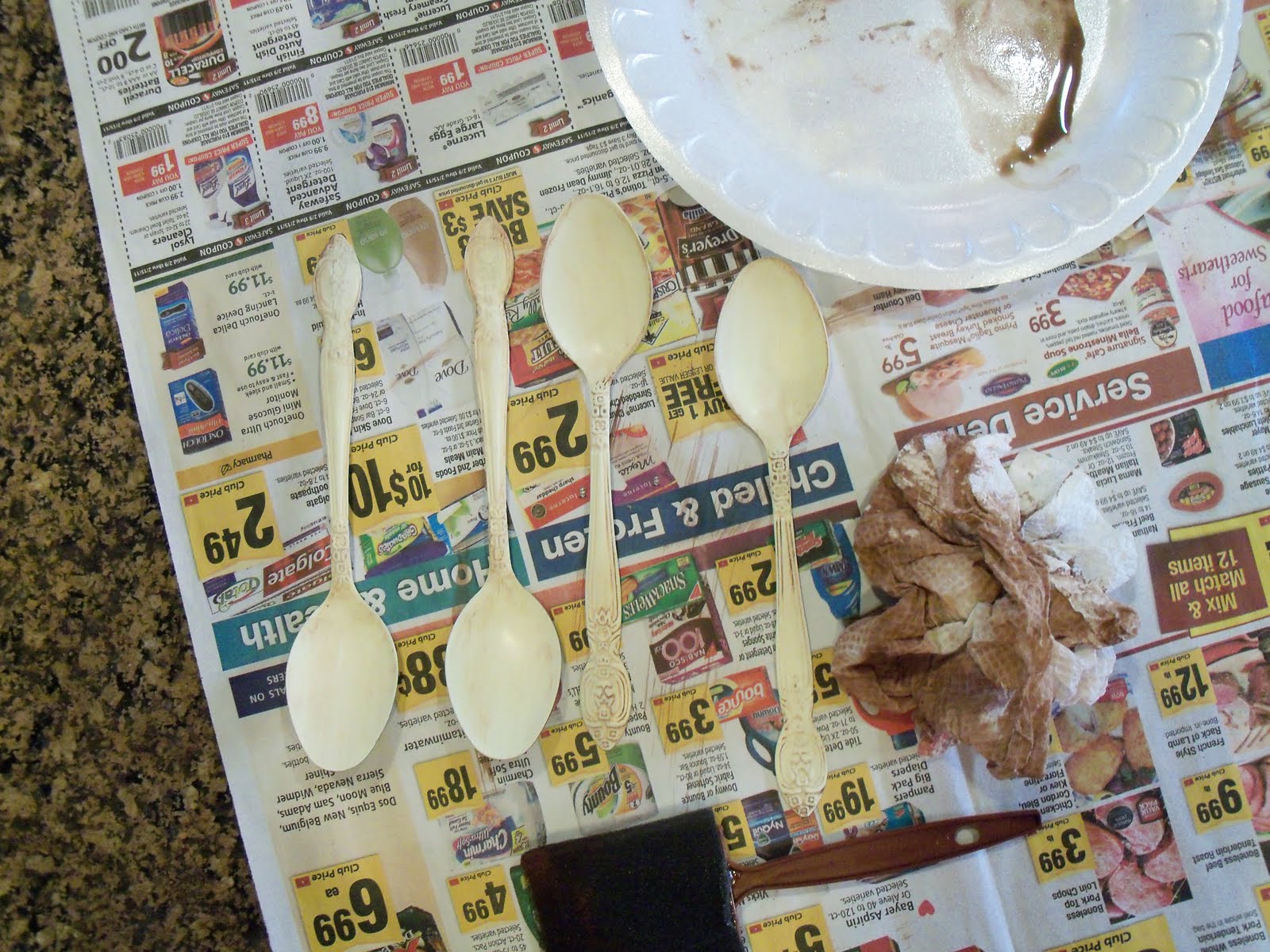 A Lil Bird told me... One Dollar Wednesday... cutlery trays