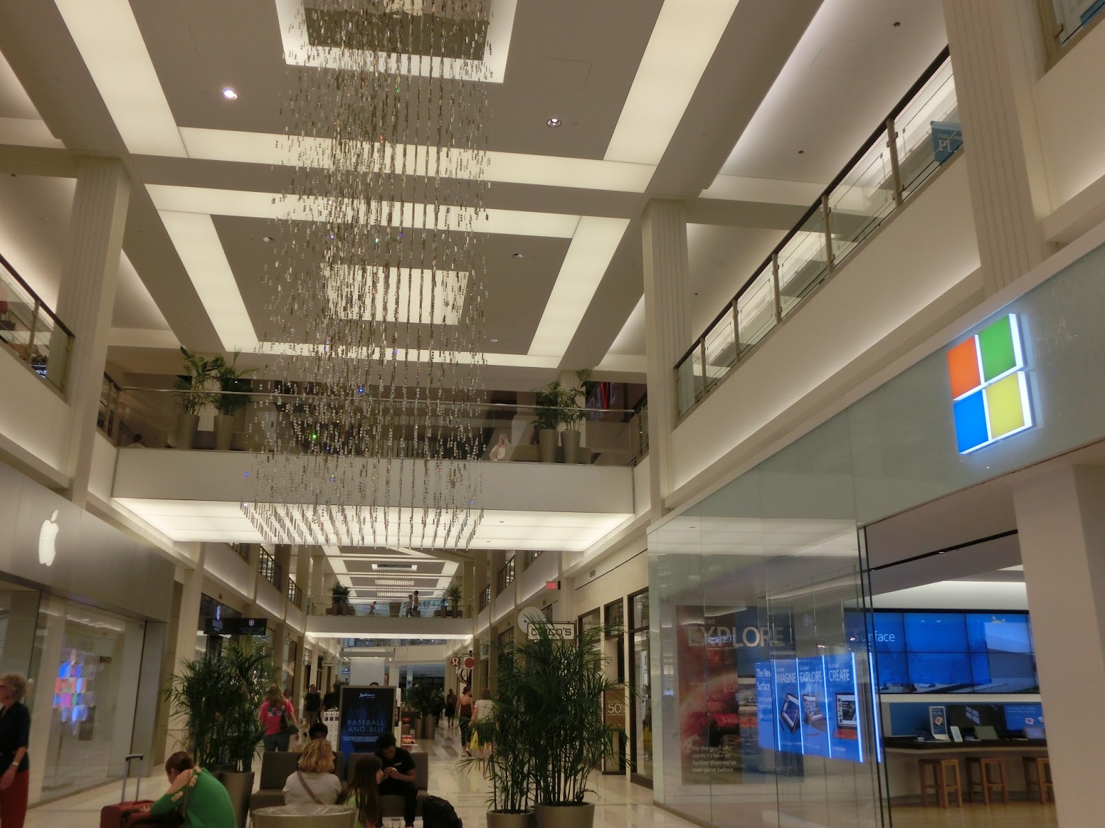 Bloomington, MN The Mall of America Explore This City