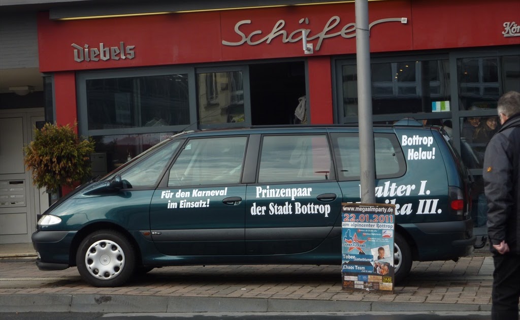 Bucher In Meiner Hand Kusse Im Aprikosenhain Von Persephone Haasis