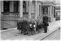 (Henri Cartier-Bresson).Berlin Oeste, Alemania 1962