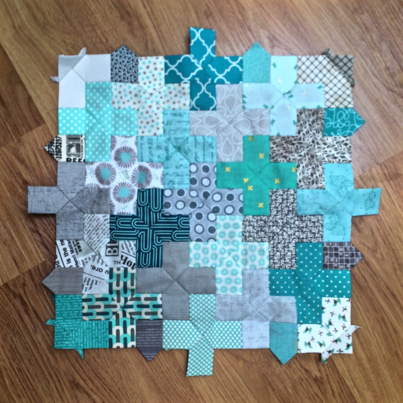 ellyn's place english paper pieced plus quilt