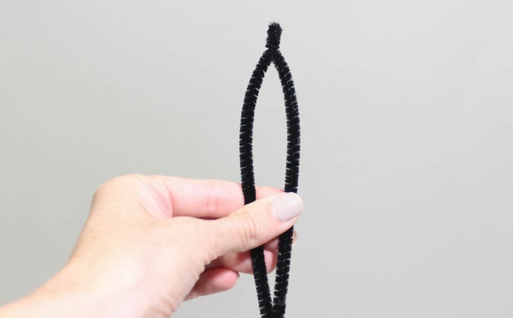 diy lace halloween bunny ears Gina Michele