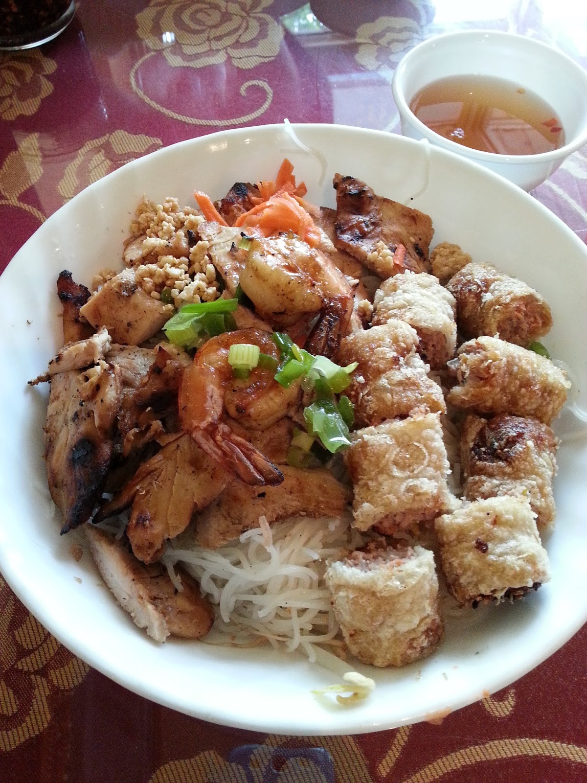 freakZspeaks Shrimp/Chicken Vermicelli Noodle Thien Vietnam Restaurant, Saskatoon, SK