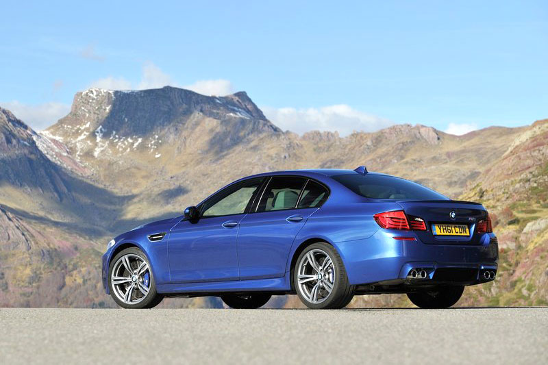 Top Gear: 2012 BMW M5 Sedan