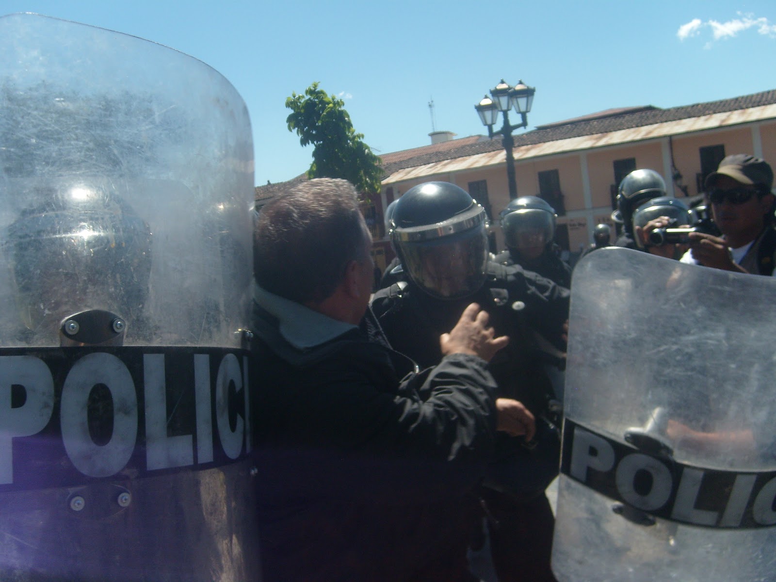 La violencia como característica de intervenciones policiales en conflictos socioambientales / Foto: Blog El Moscón