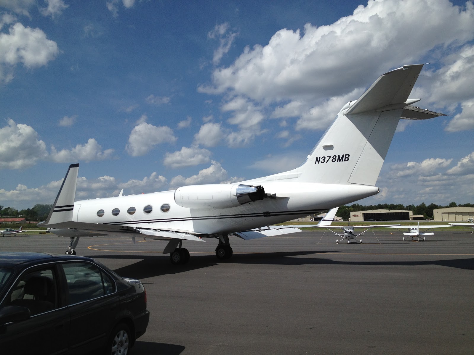 Viewpoint From Above A Tomato Flames & Flaps 4/4/2012