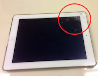 先日iPhone4Sのガラス画面液晶割れ修理のTさんのiPad2修理