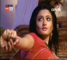 Tamil Serial Sindhu Bhairavi 17 8 11 Sivakumar plays the role of a famous classical singer who is in an unhappy marriage to a woman named bhairavi who has no skill in music whatsoever, and who. tamil serial sindhu bhairavi 17 8 11