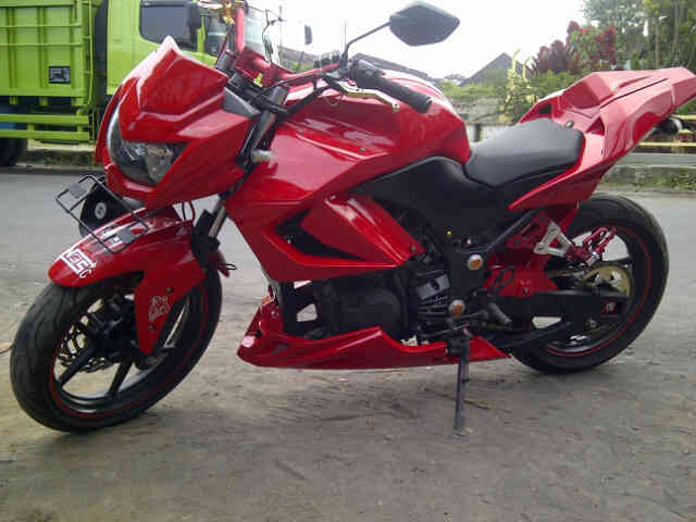 Modifikasi Ninja 250 Street Fighter