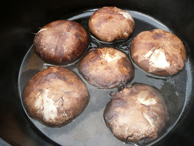 Everyday Dutch Oven Olive Garden Portobello Mushrooms with Mozzarella