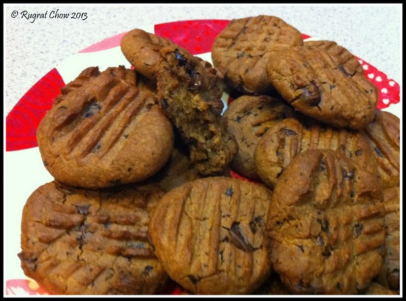 A Whole Food Life Peanut Butter Chocolate Chip Cookies