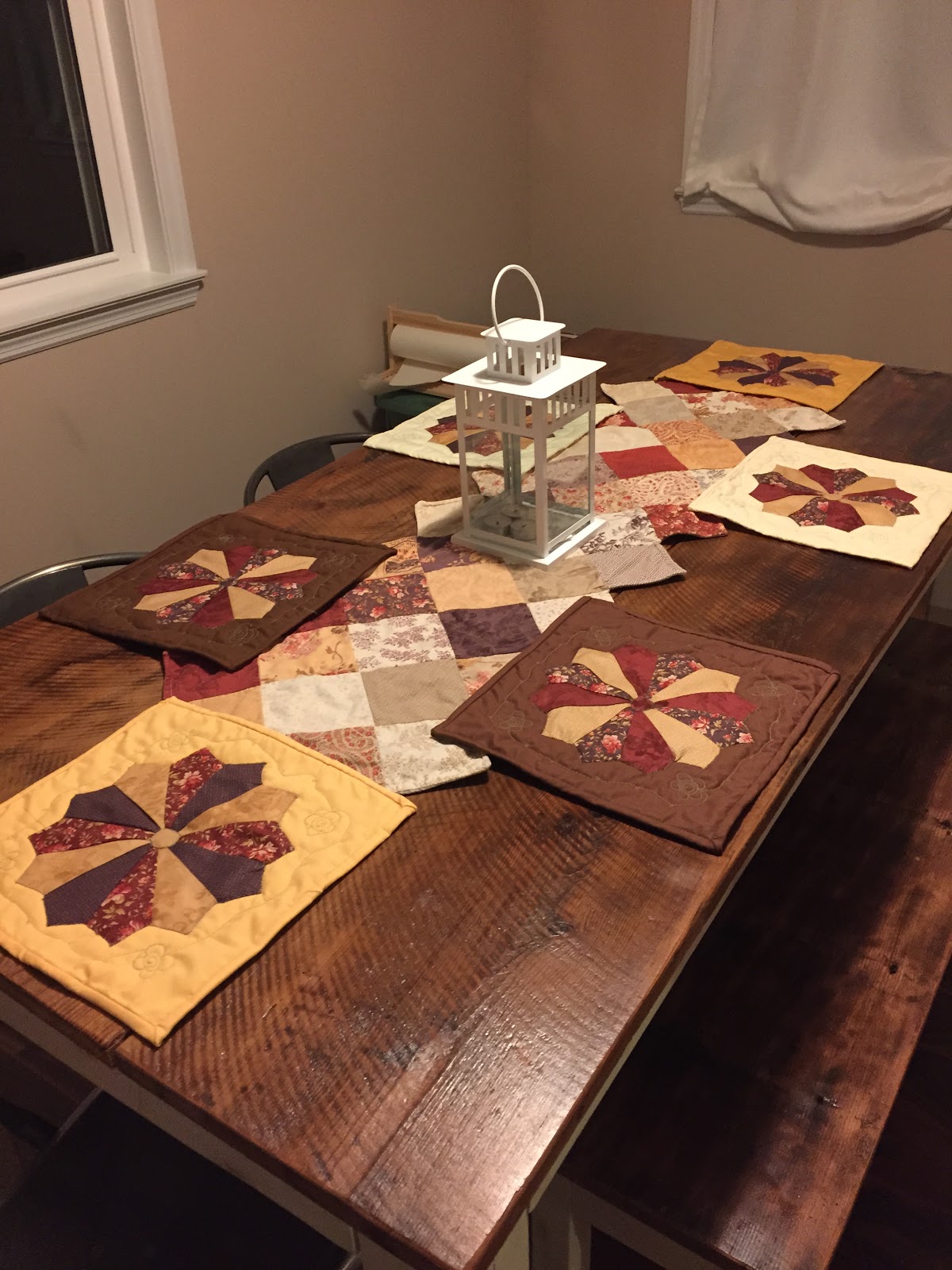 Shabby Country Decorating & Quilting Dresden Plate Placemats