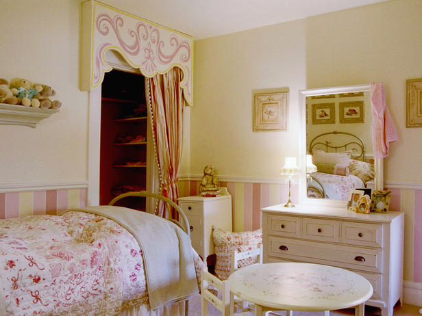 Modern Furniture Romantic Bedroom