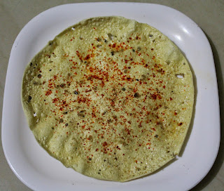 Sprinkle Red Chili Powder And Chaat Masala