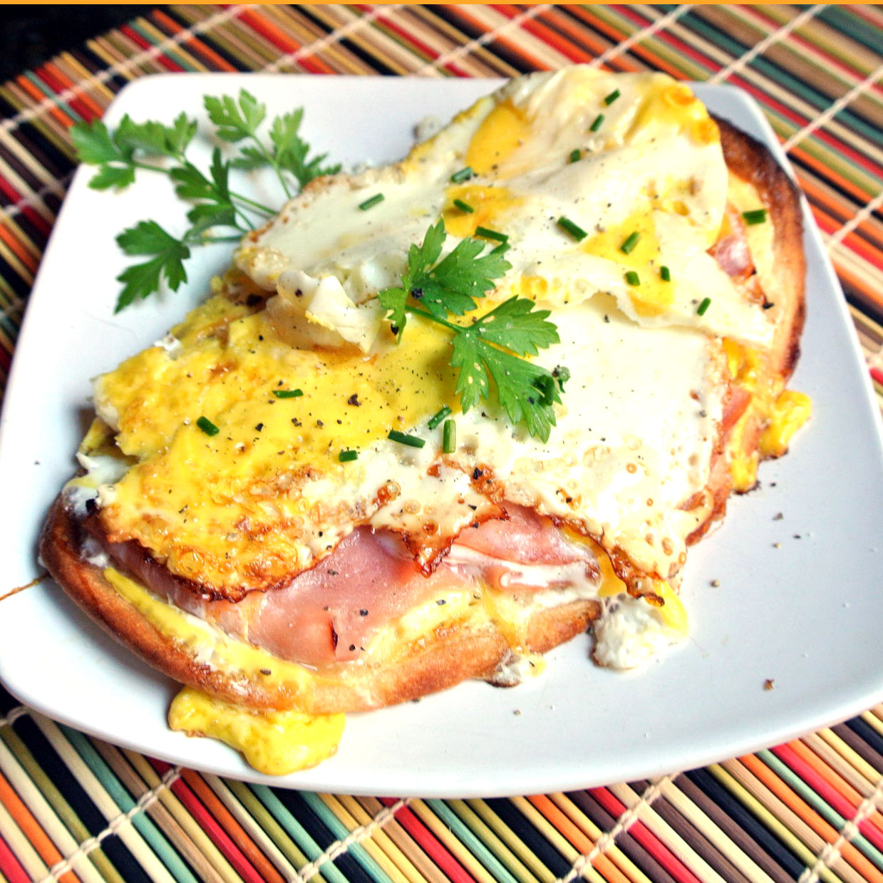 Mom, What's For Dinner? Eggs Benedict Breakfast Flatbread