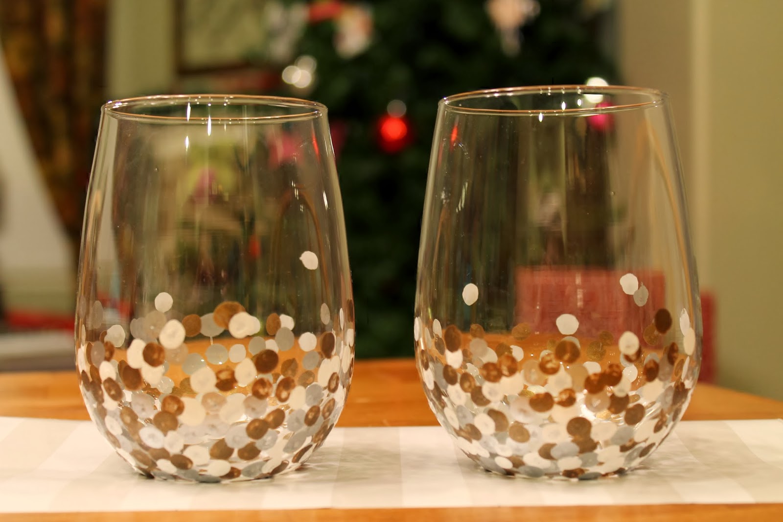 Tucker Up Diy Anthro Inspired Painted Wine Glasses